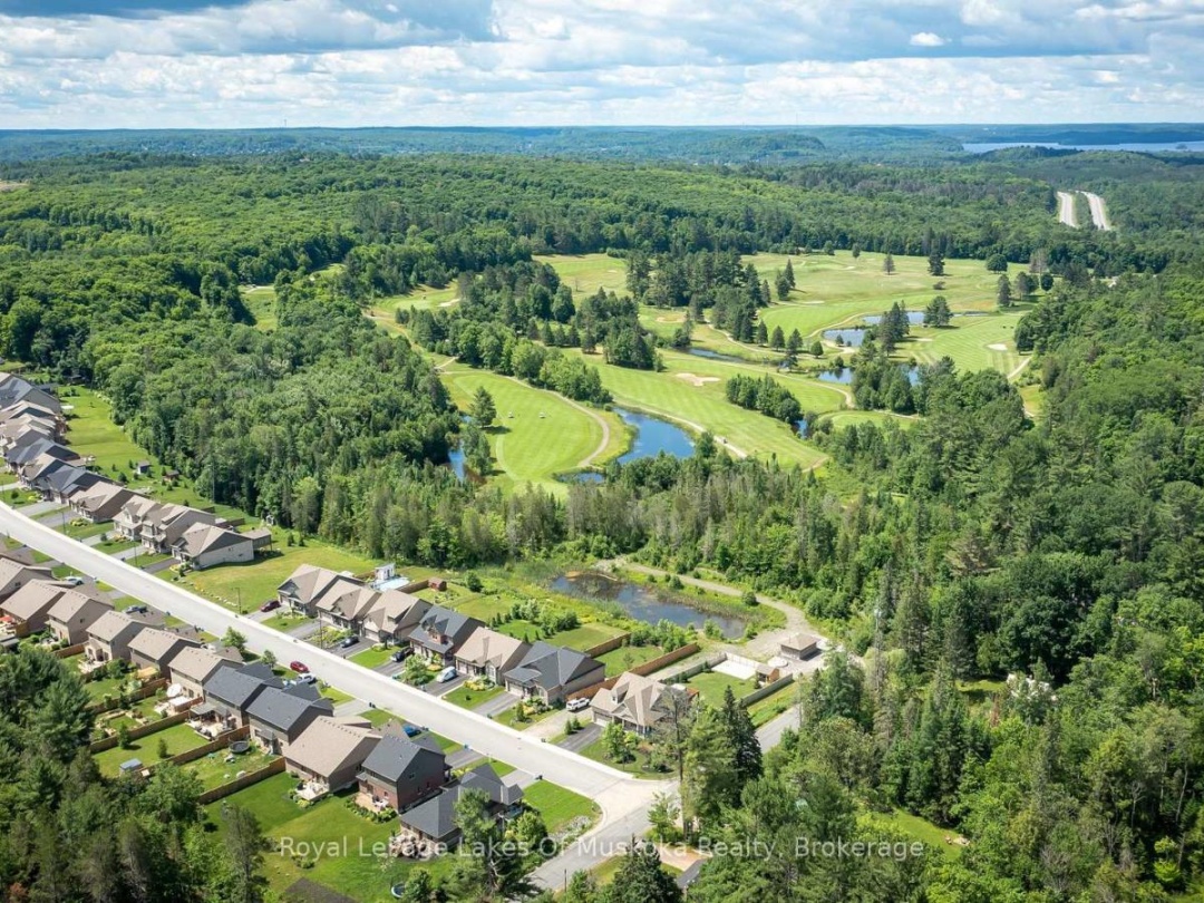 75 SELKIRK DRIVE, Huntsville (Chaffey)