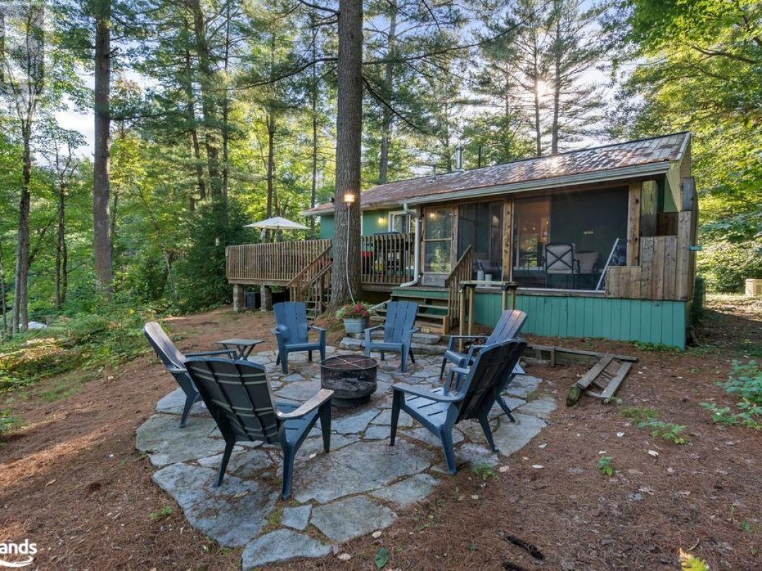 1335 Sherwood Forest Road, Lake Muskoka