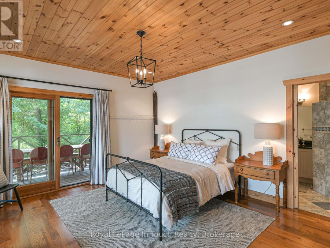 4 IS 2075 ARTHUR ISLAND, GEORGIAN BAY, 