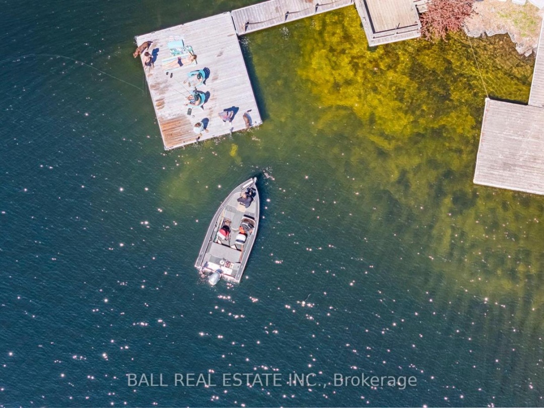 479 EAST CLEAR BAY ROAD, Crystal Lake
