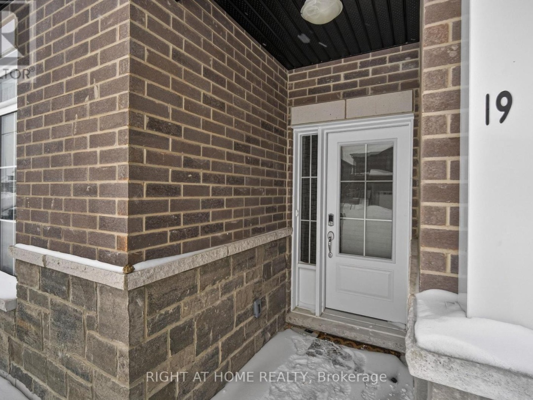 19 HILLCROFT WAY, Kawartha Lakes (Bobcaygeon)