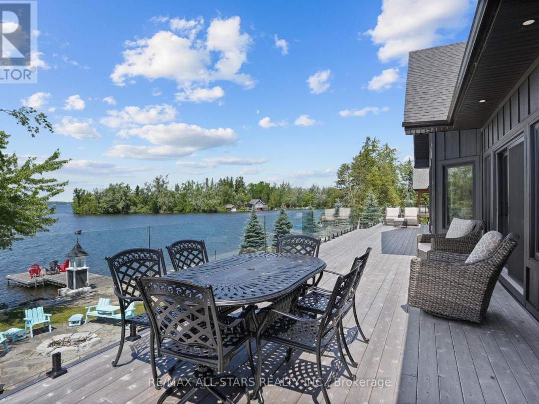 762 COUNTY RD 24, 