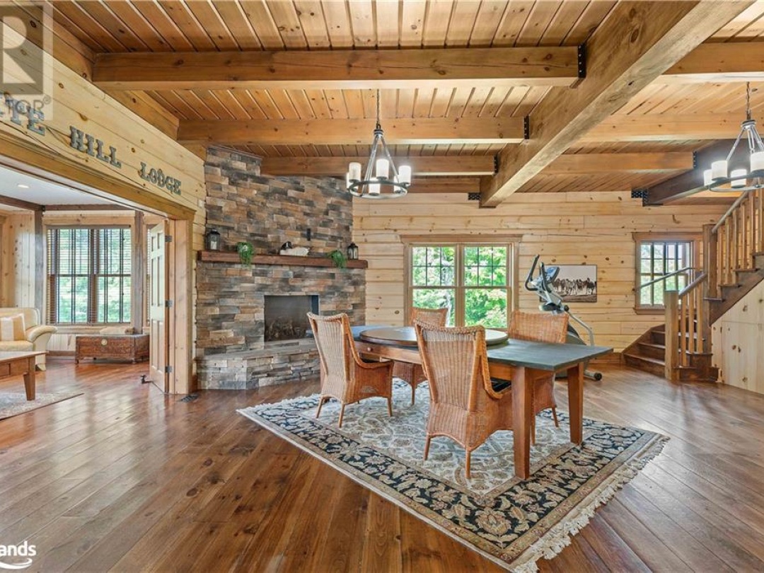 1075 Armstrong Point Road, Port Carling