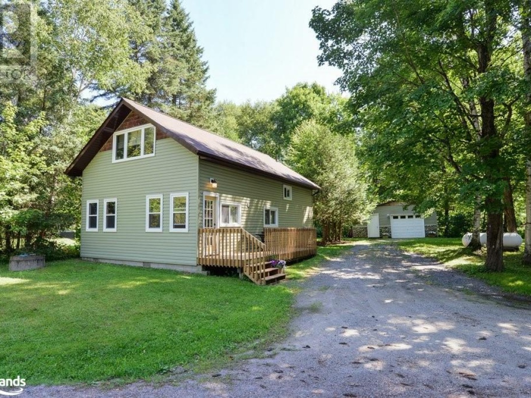 1106 Springdale Shores, Muskoka River