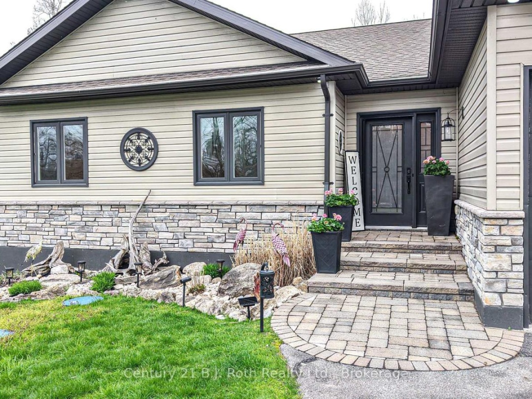 3577 PETER STREET, Ramara