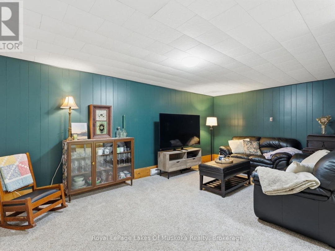 42 RIVERSIDE DRIVE, Huntsville (Brunel)
