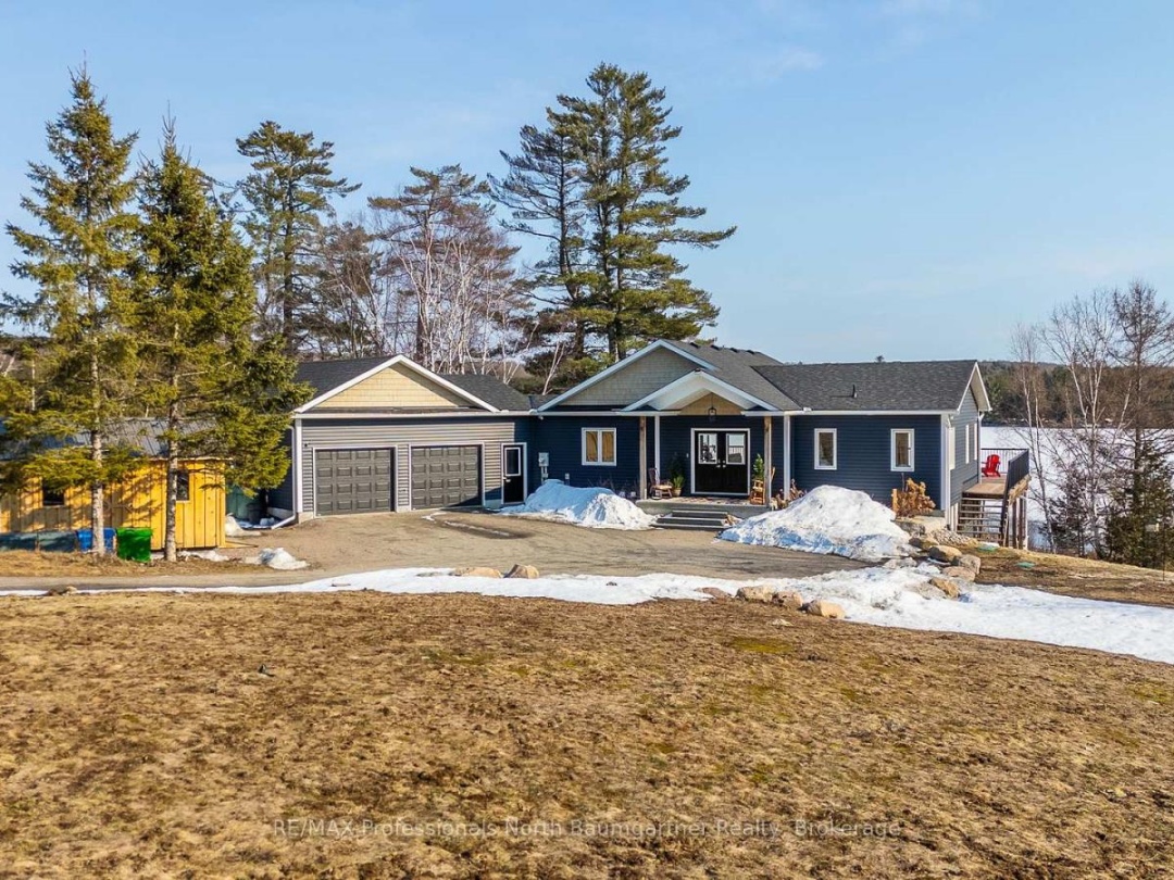 4318 GLAMORGAN ROAD, Haas Lake