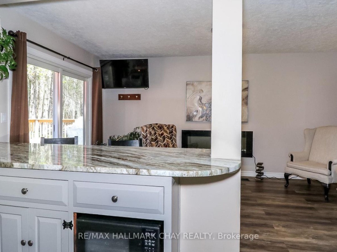 4062 WAINMAN LINE, Severn (Bass Lake)