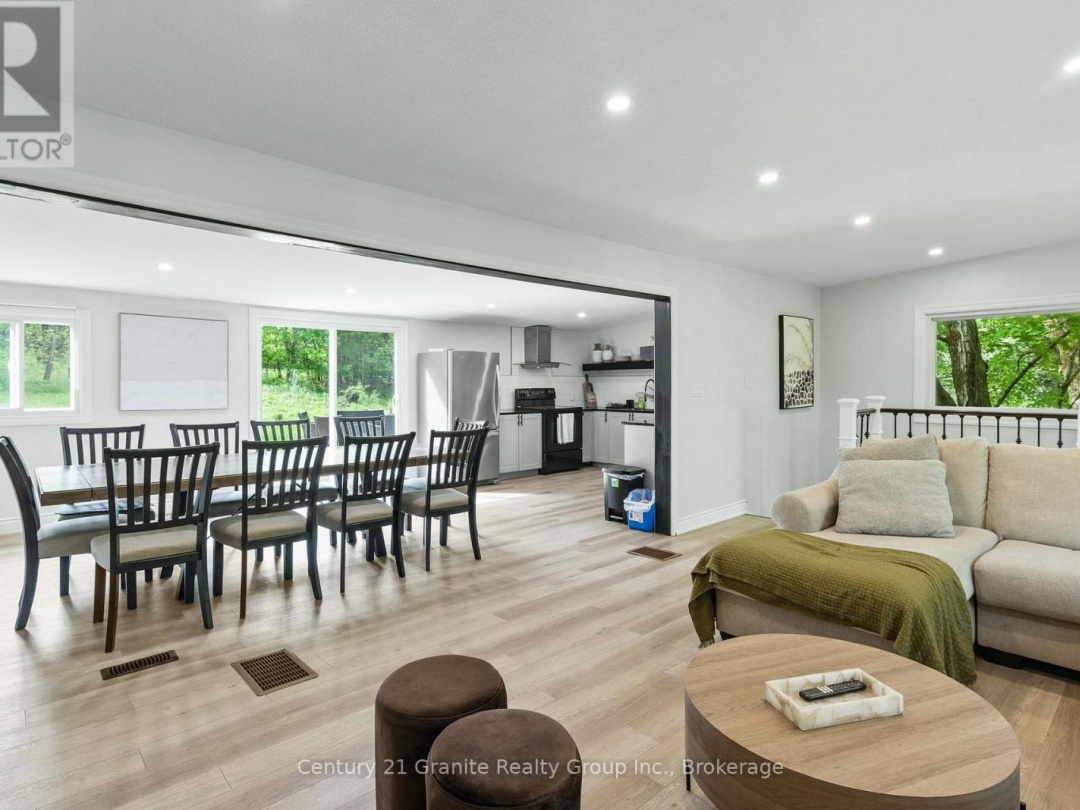 1630 KASHAGAWIGAMOG LAKE ROAD, Minden Hills (Minden)