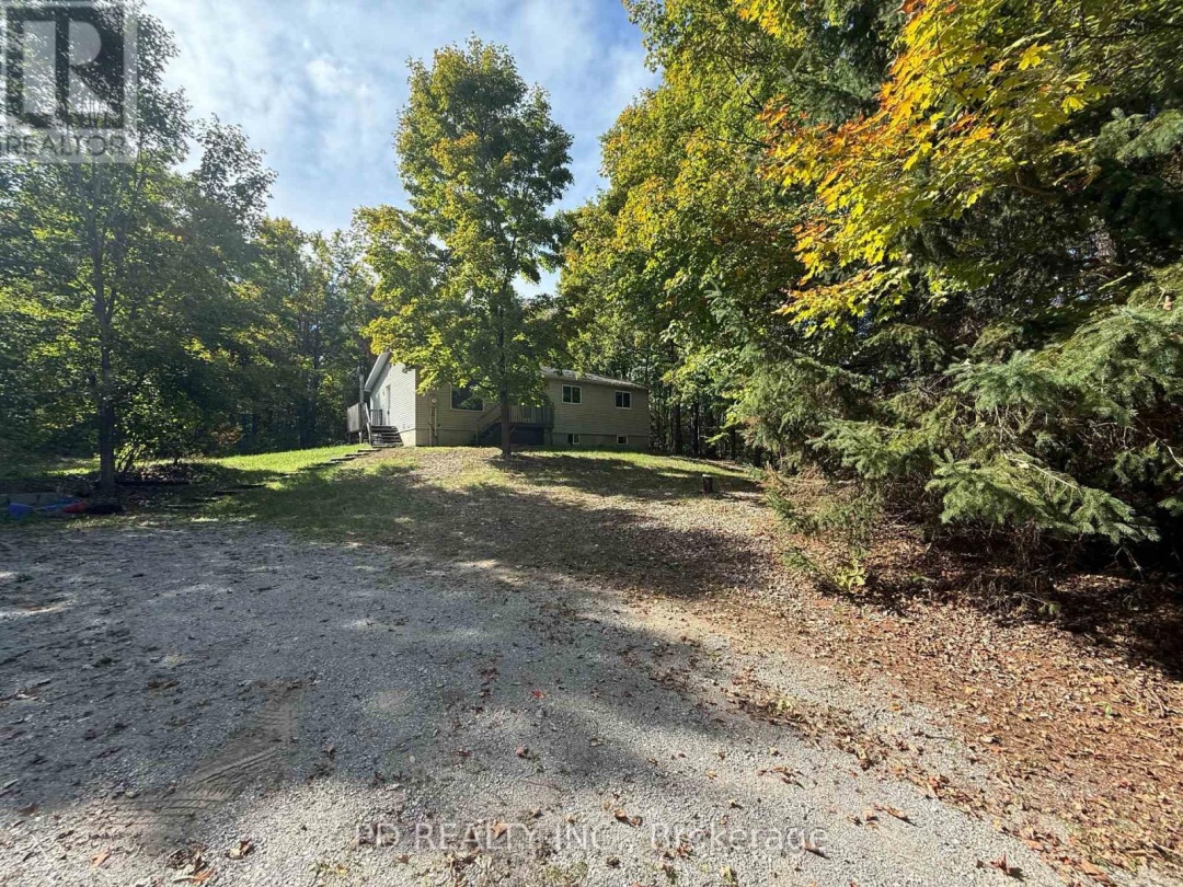 5840 LOWANDA LANE, 