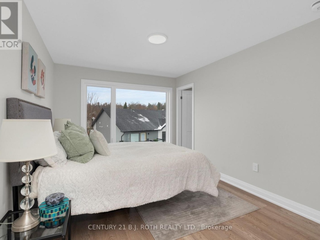 UNIT 12N - 89 LIGHTFOOT DRIVE, 