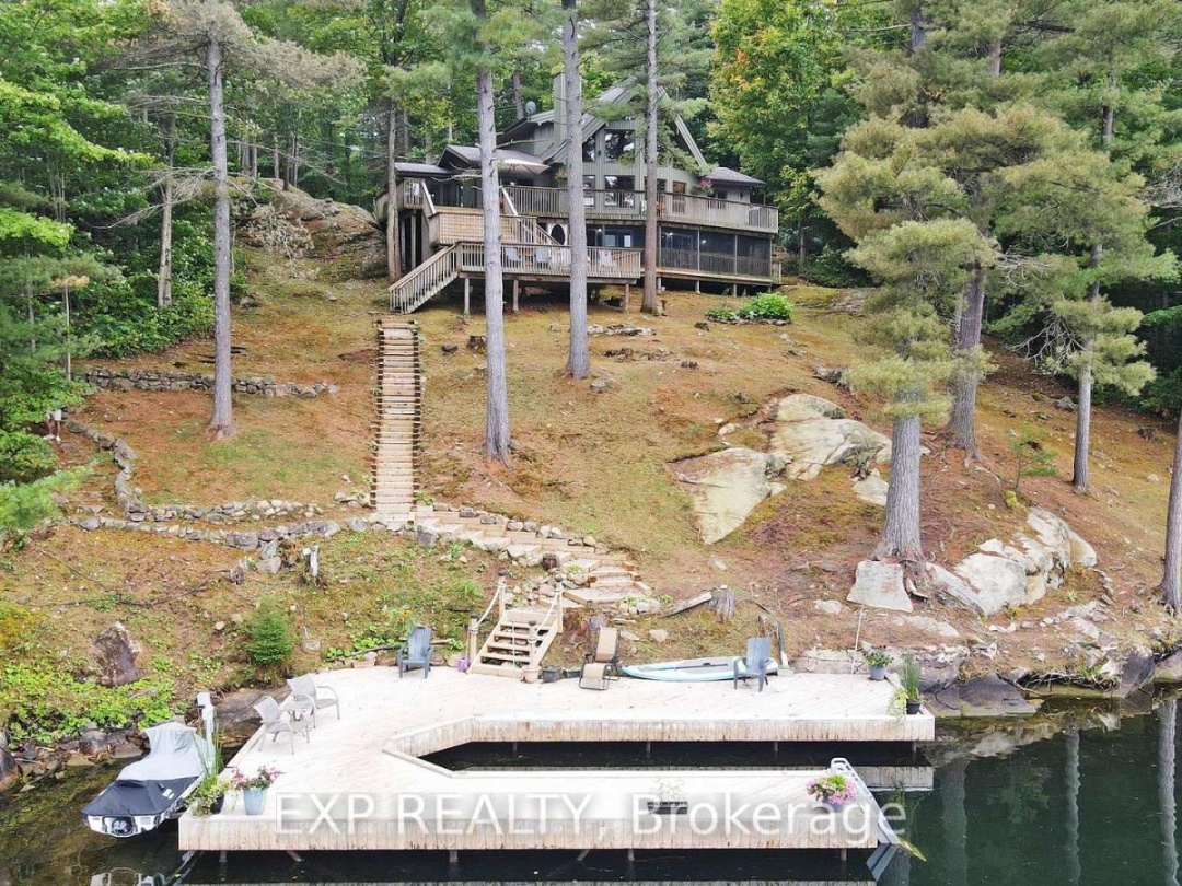 3413 Flat Rapids Lane, Severn Lake