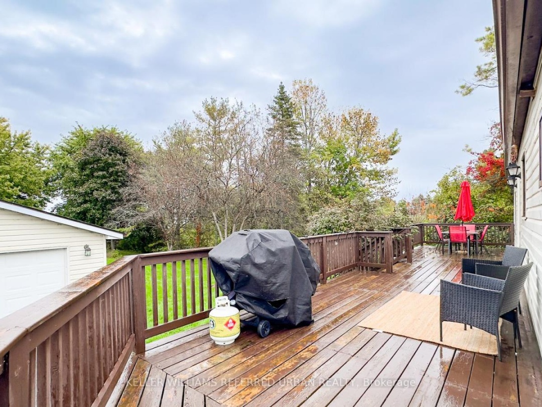 33 Shelley Drive, Scugog Lake