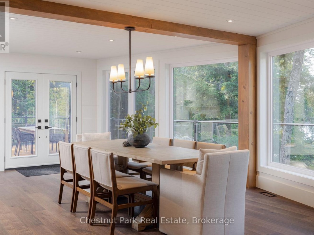 6 TAYLOR ISLAND 26LM, Lake Muskoka