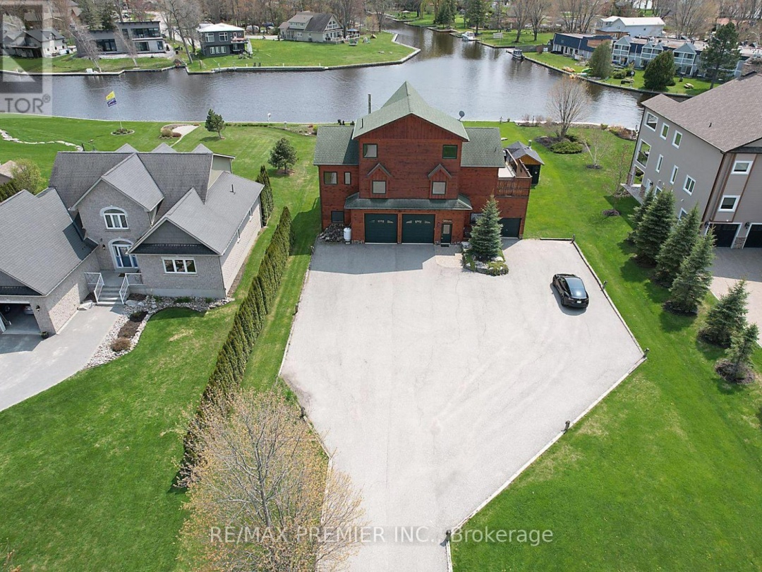 31 PARADISE BOULEVARD, Ramara