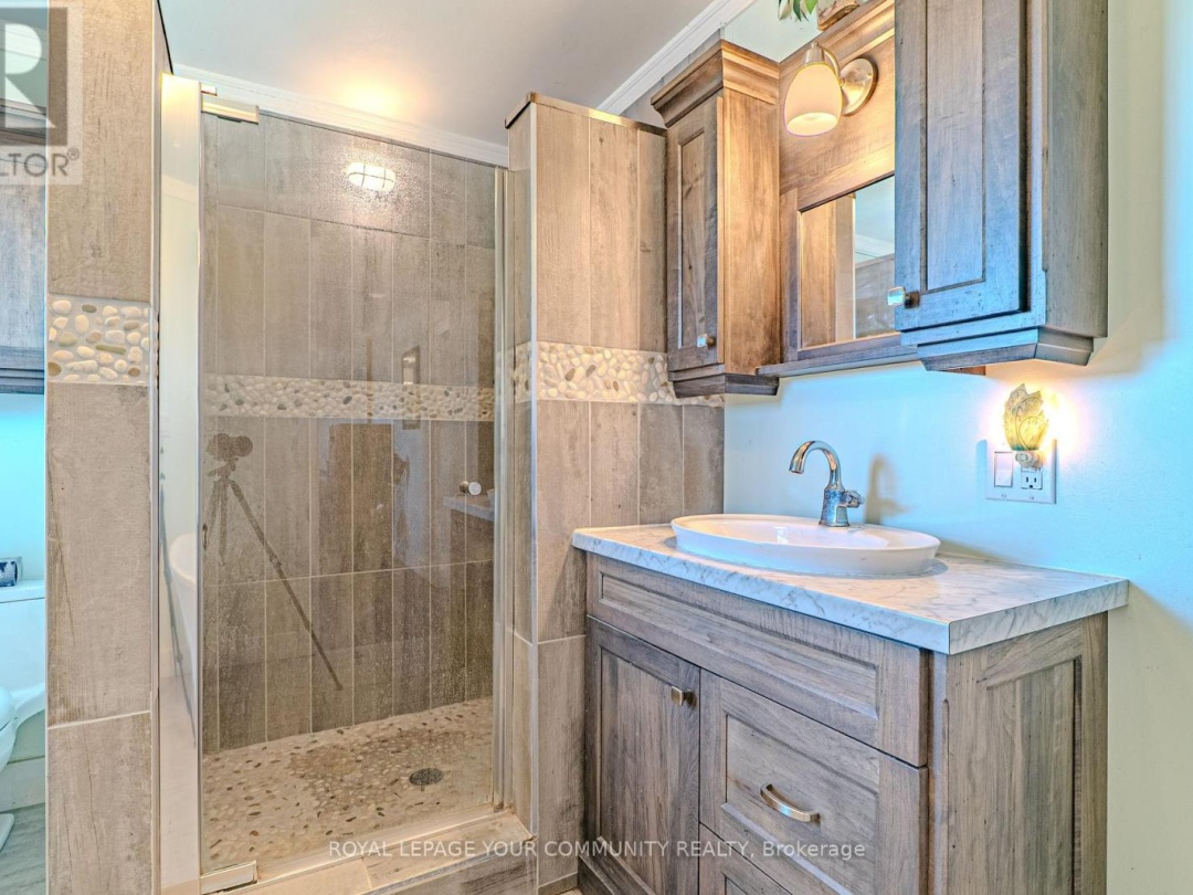 3752 HWY 35 HIGHWAY, 