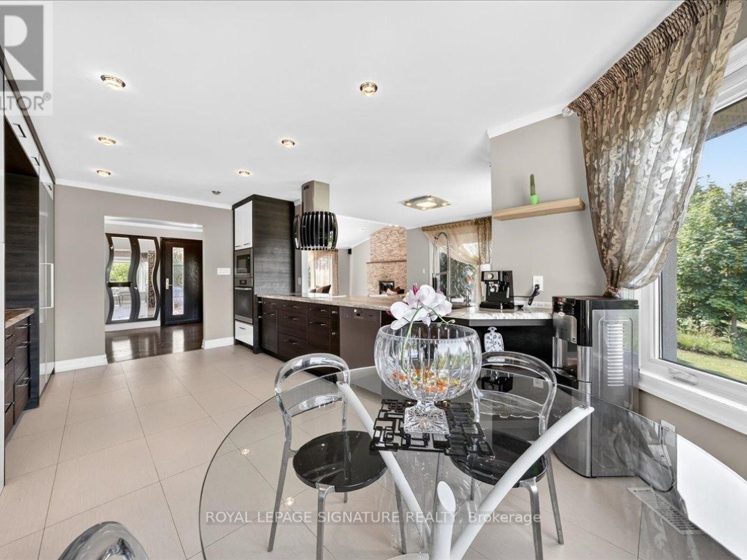 27900 THORAH SIDE ROAD, 