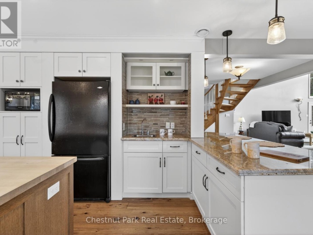 3547 LAUDERDALE POINT CRESCENT, Sparrow Lake