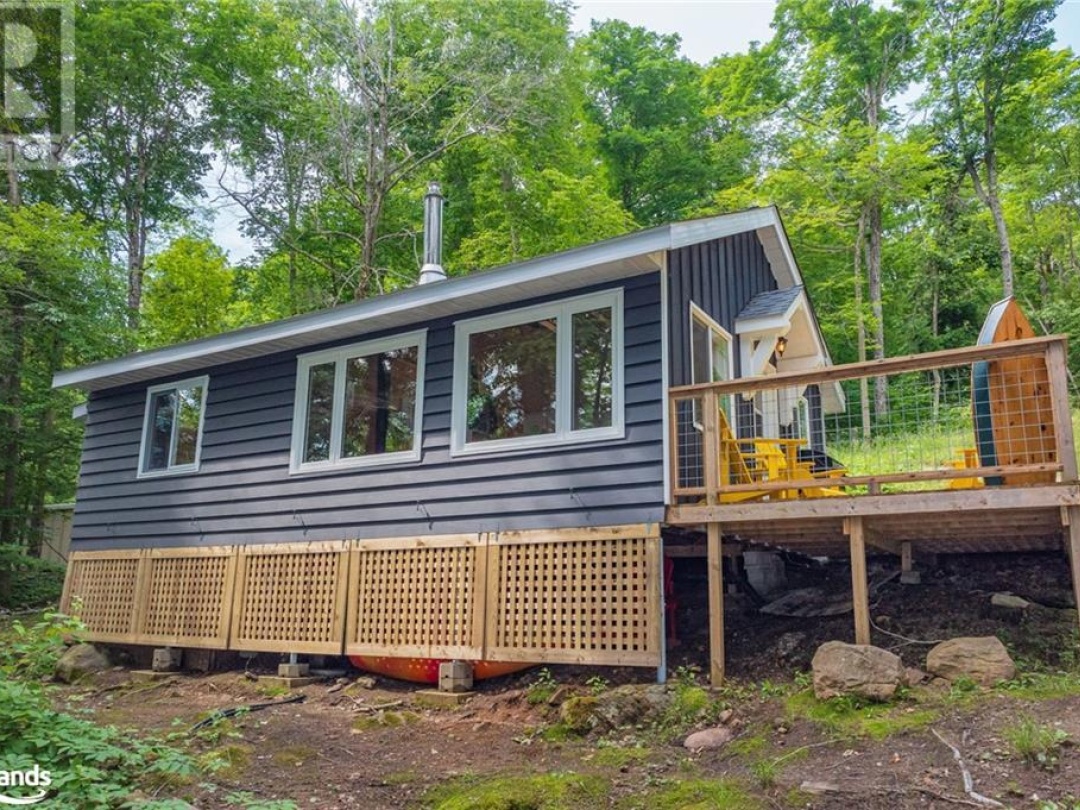 1453 Tock Lane, Otter Lake