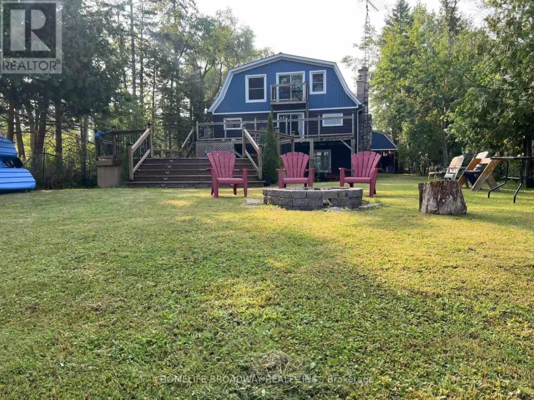 1389 PORTAGE ROAD, Mitchell Lake
