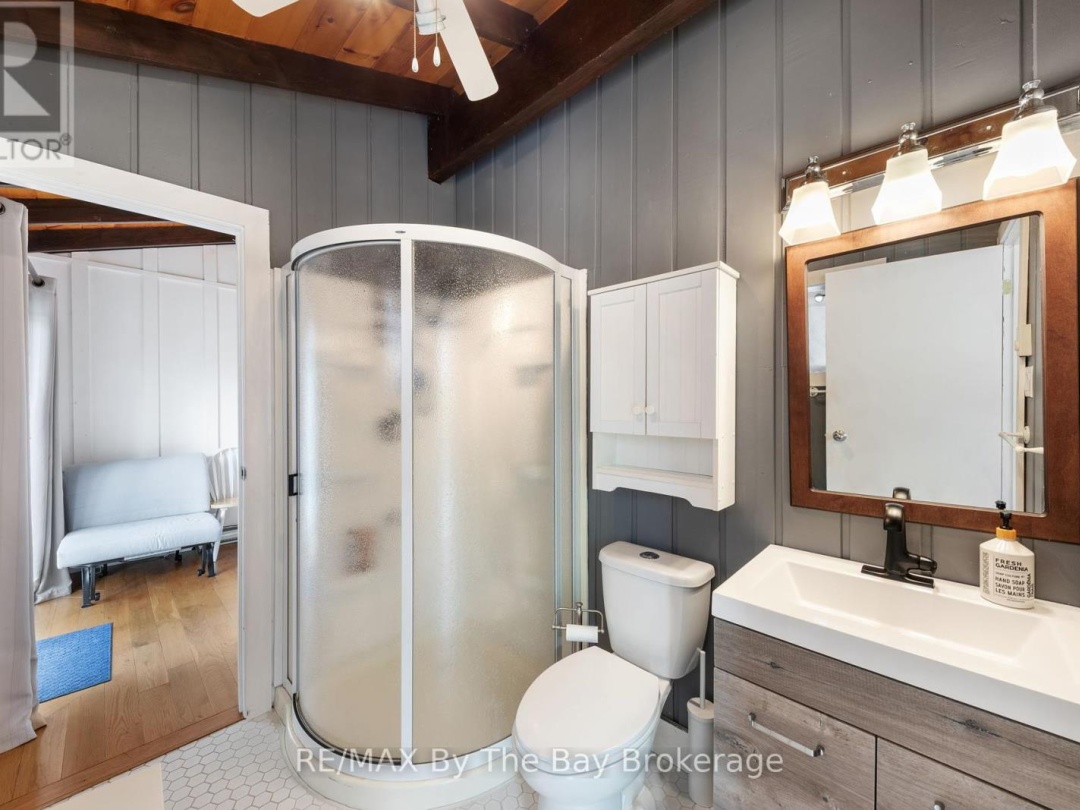 18588 GEORGIAN BAY SHORE, Georgian Bay
