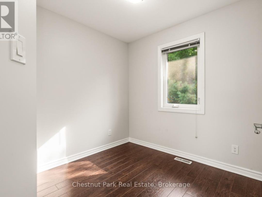 13 - 37 SILVER STREET, 