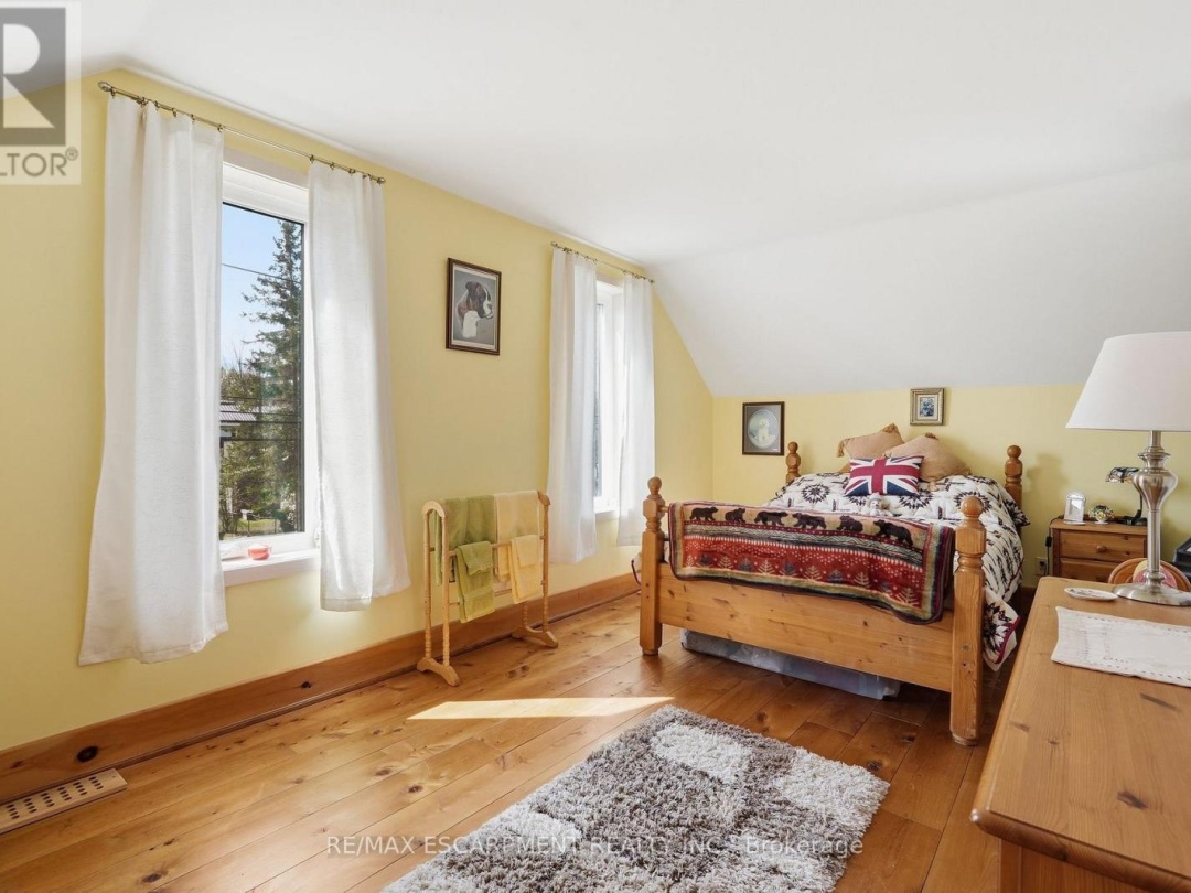 181 DILL STREET, Bracebridge (Macaulay)