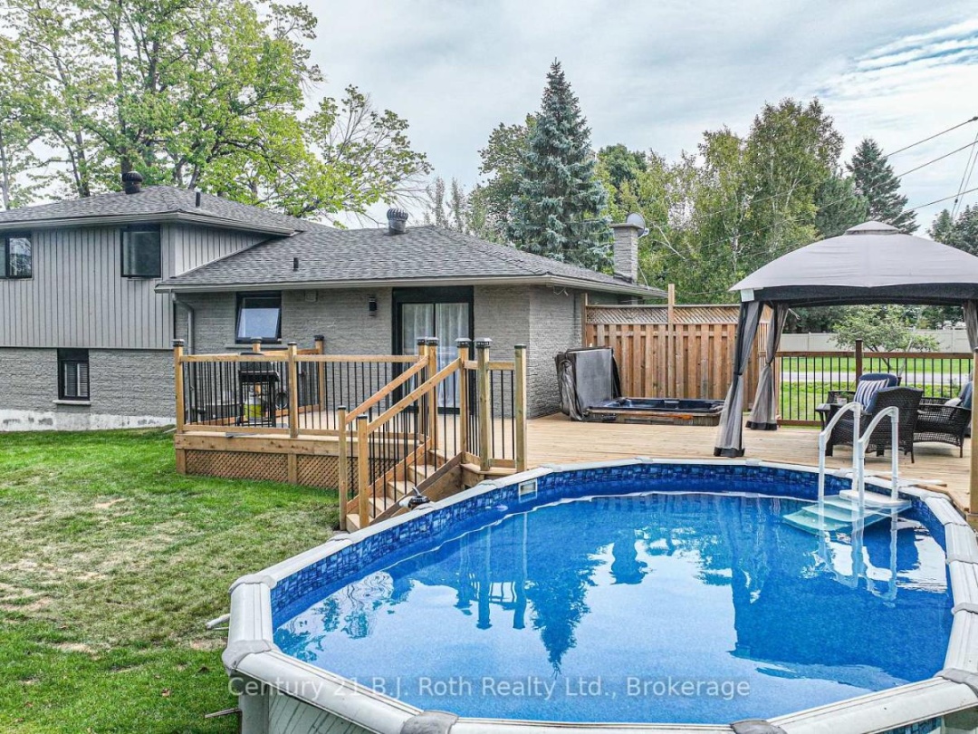 4693 DANIEL STREET, Ramara (Atherley)
