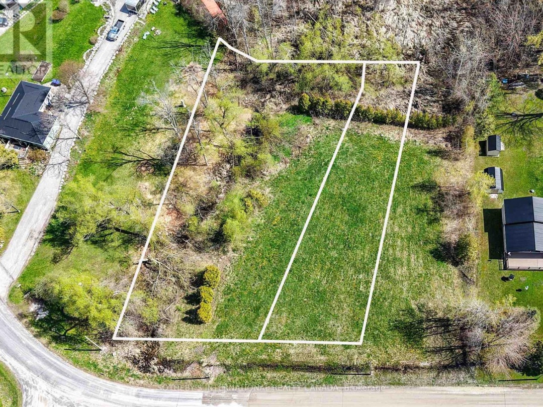 4132 FOUNTAIN DRIVE, Ramara (Atherley)