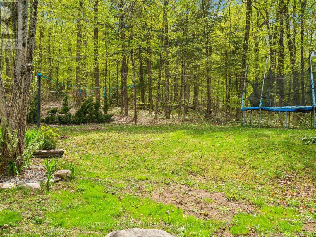 1023 KIRKPATRICK LANE, Muskoka River