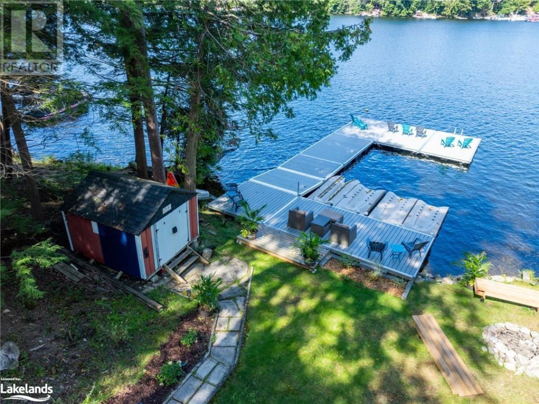 13 Shady Lane, Otter Lake