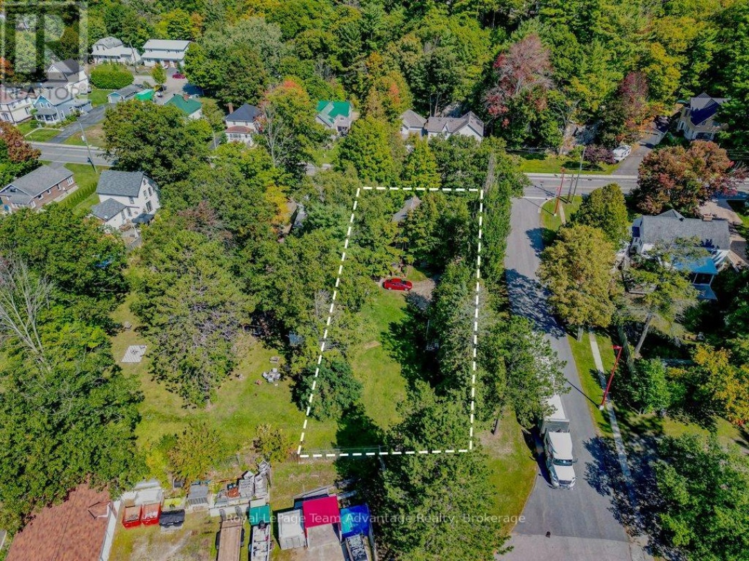 32 WAUBEEK STREET, 