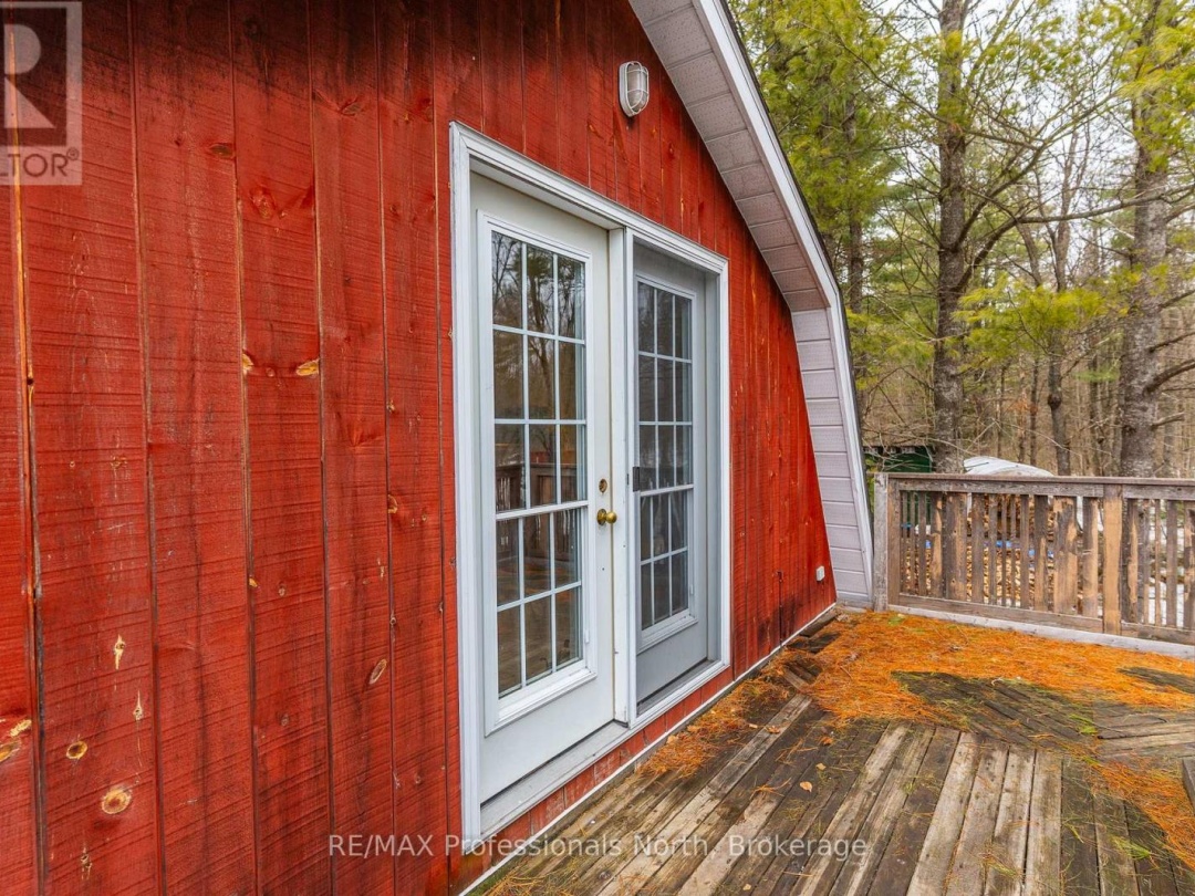1127 BOBCAYGEON ROAD, Minden Hills (Anson)
