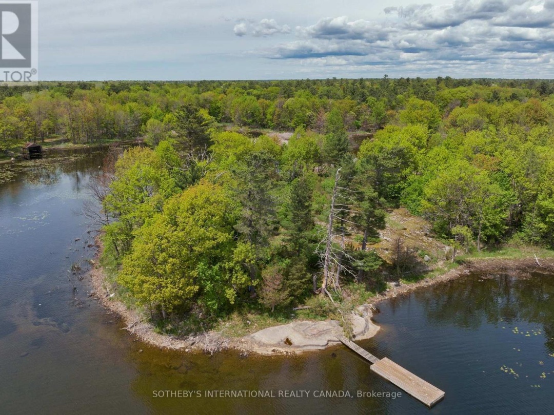 6 ISLAND 626 WILD GOOSE ISLAND, Georgian Bay