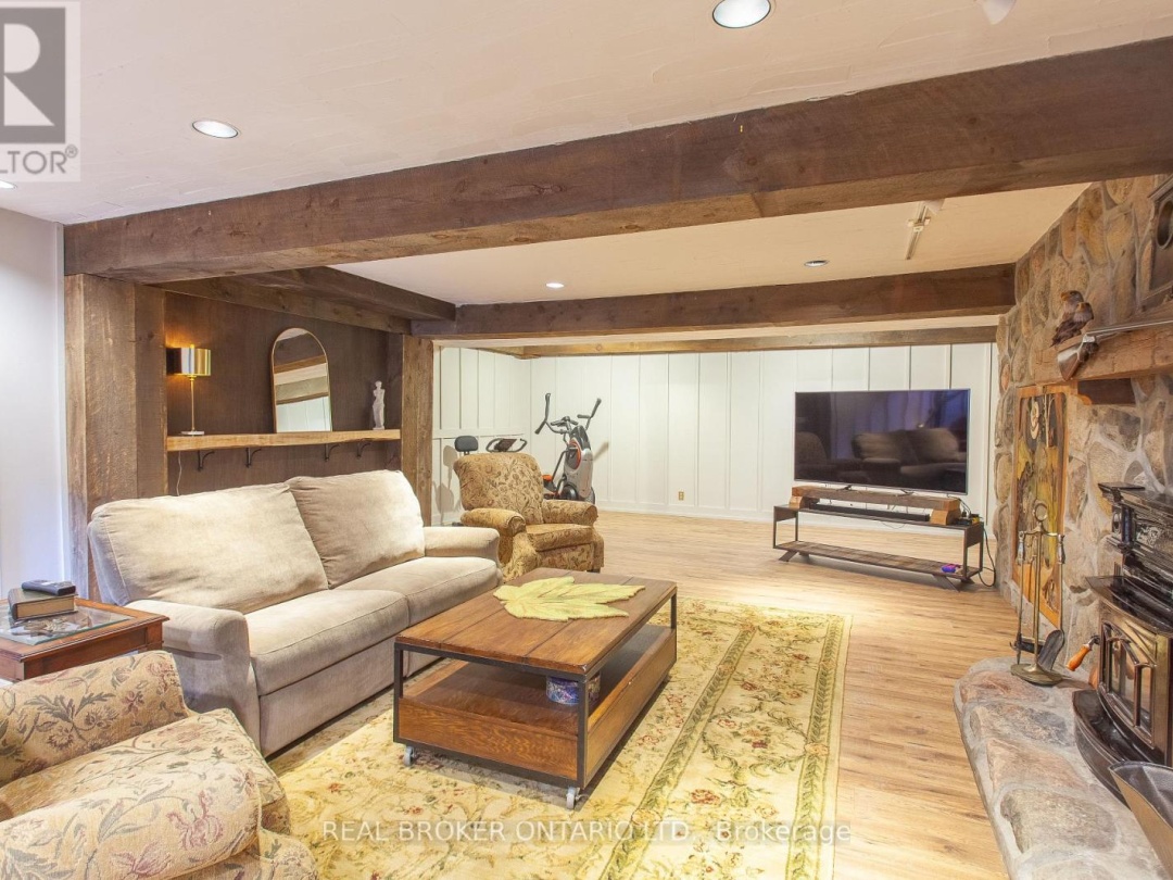 3686 AGNEW ROAD, Severn