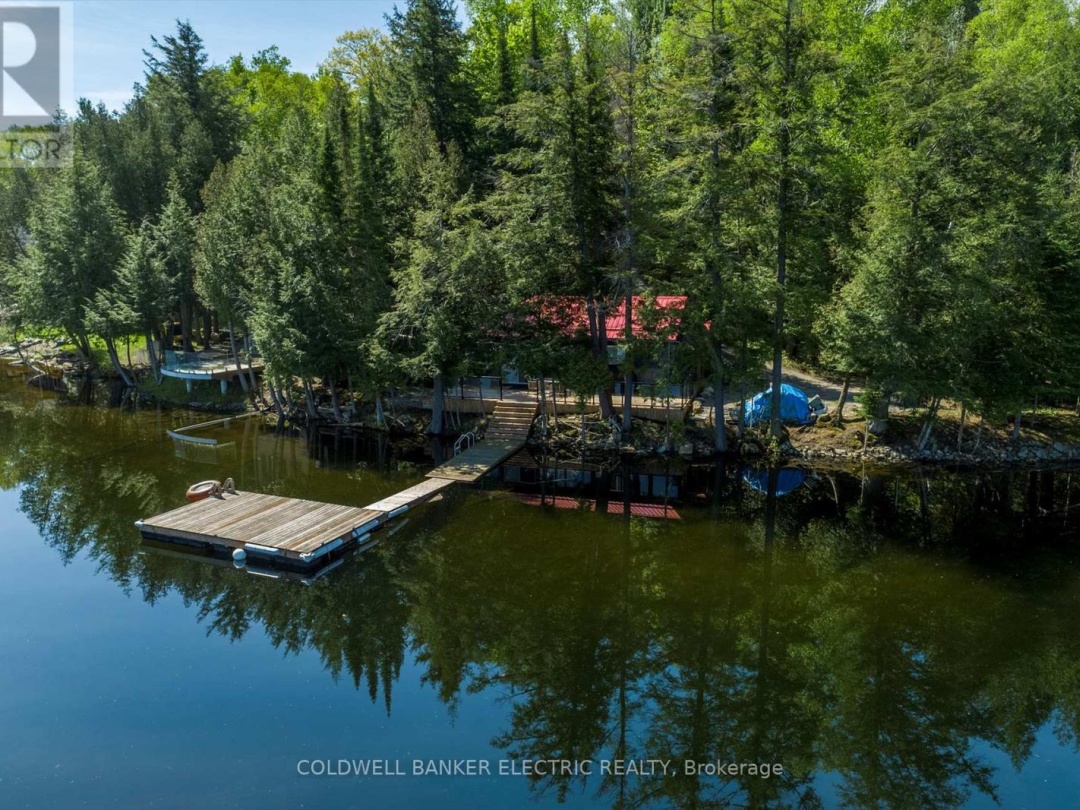 1224 MCCRACKENS LANE, 