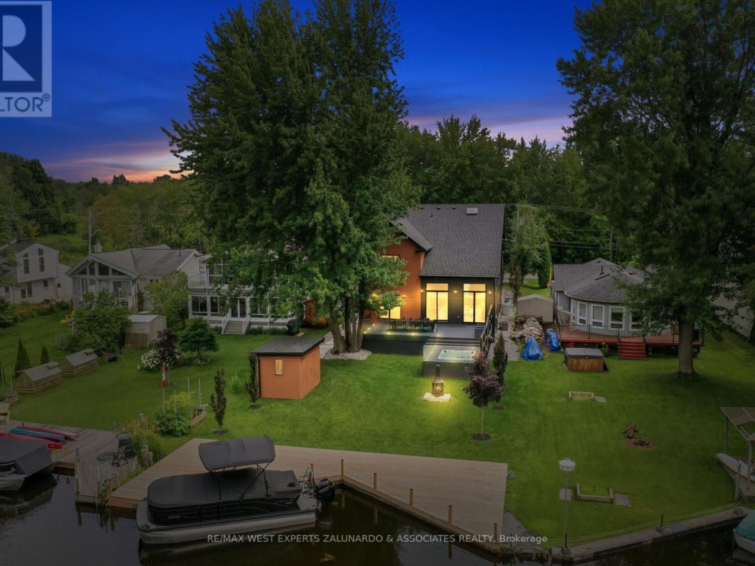 36 SIMCOE ROAD, Lake Simcoe