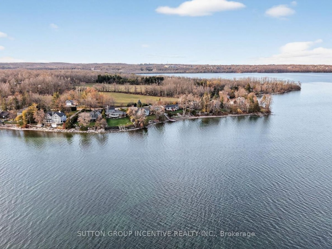 211 MOON POINT DRIVE, Lake Simcoe