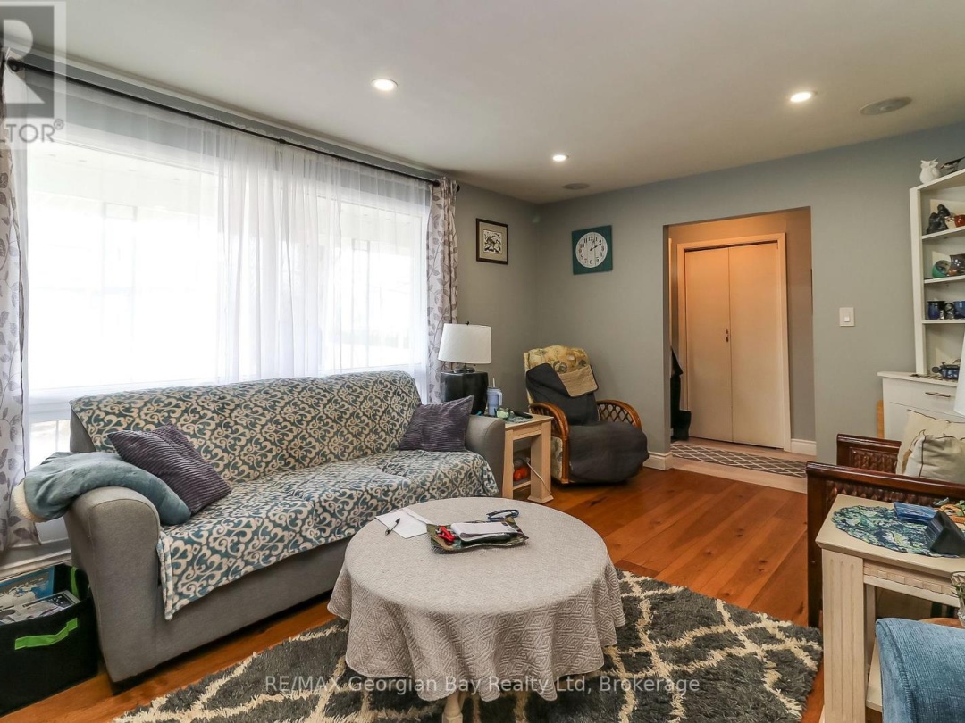 57 MAPLE STREET, Tay (Victoria Harbour)