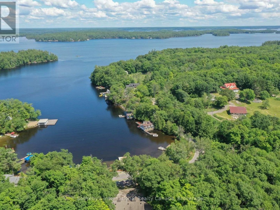 1062 BRADLEY ROAD, Lake Muskoka