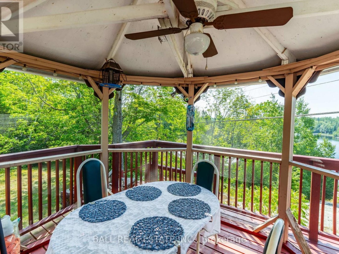 1017 EWLES DRIVE, Davis Lake