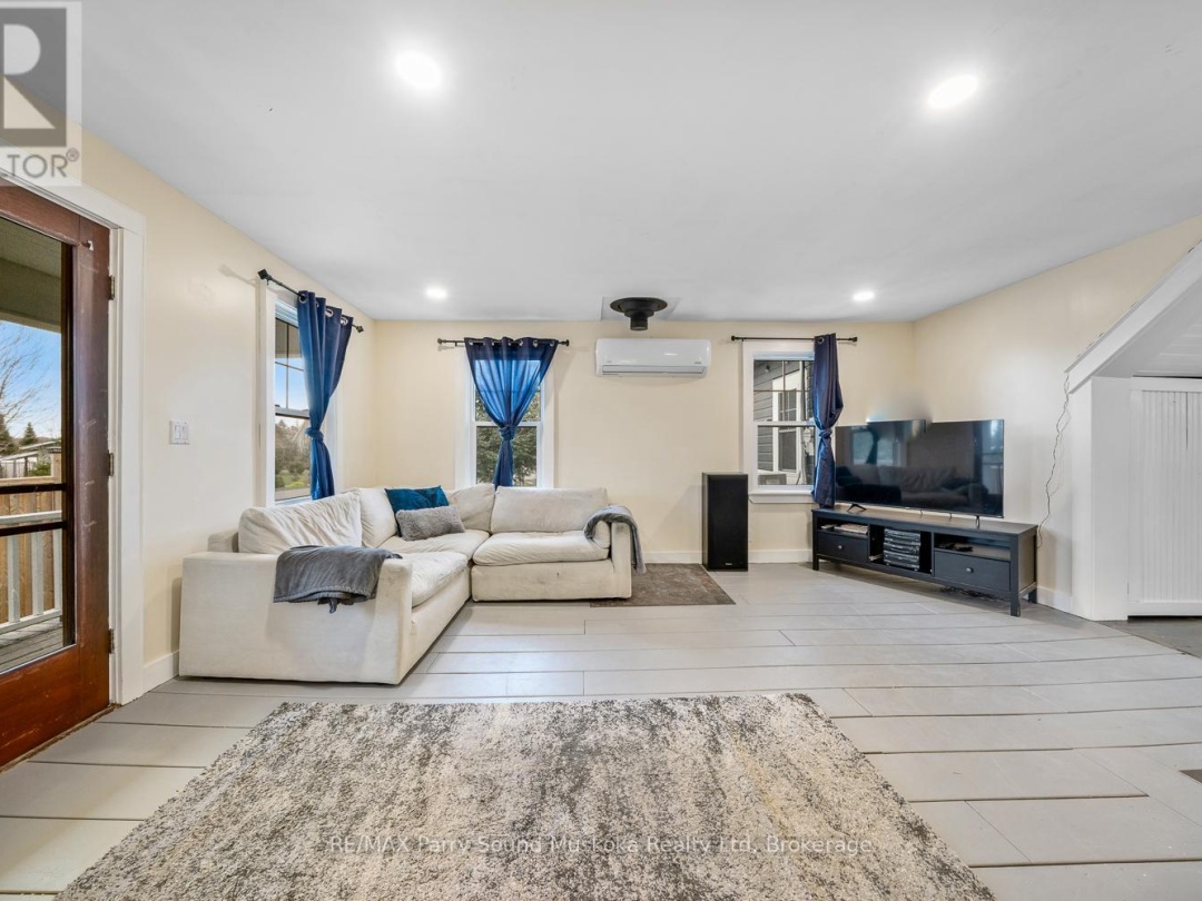 569 HURDVILLE ROAD, McKellar