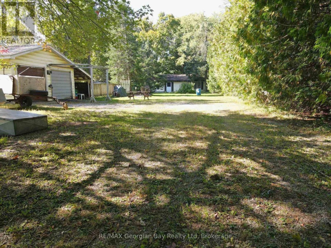 1968 ROSEMOUNT ROAD, Tay (Waubaushene)