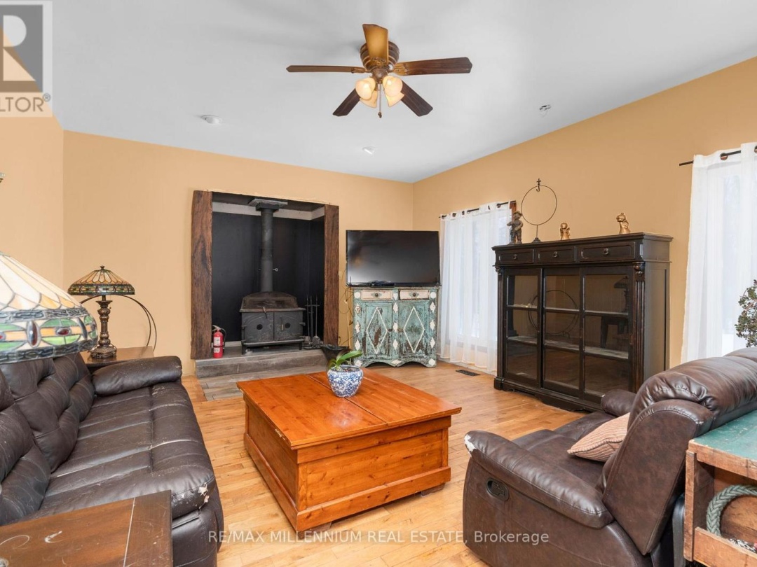 1120 MT ST LOUIS ROAD E, Oro-Medonte