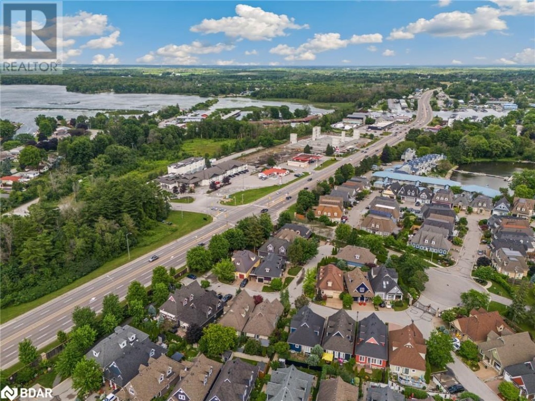 5 Invermara Court Unit# 8, Lake Simcoe