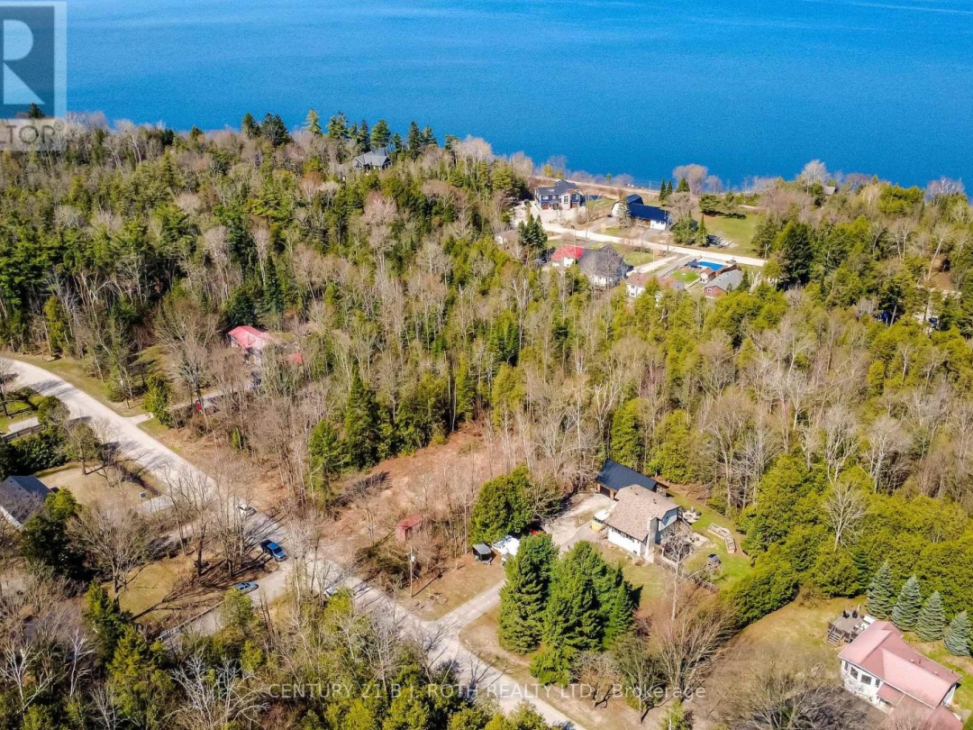172 ALBIN ROAD, Tay (Waubaushene)