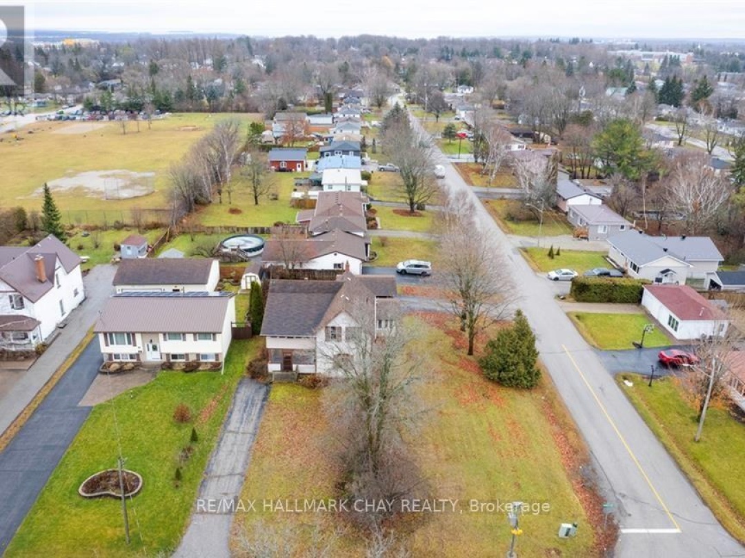4 LOTS - 43 FITTONS ROAD W, 