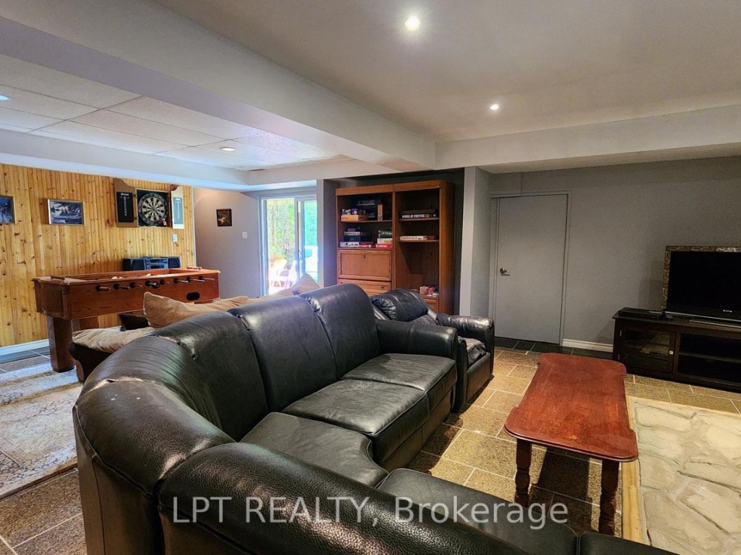 4372 CONNERS BAY LANE, 