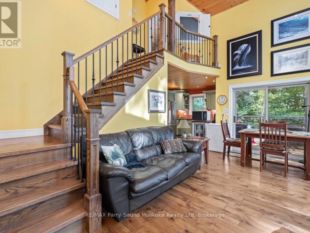 32A STERNER DRIVE, Otter Lake