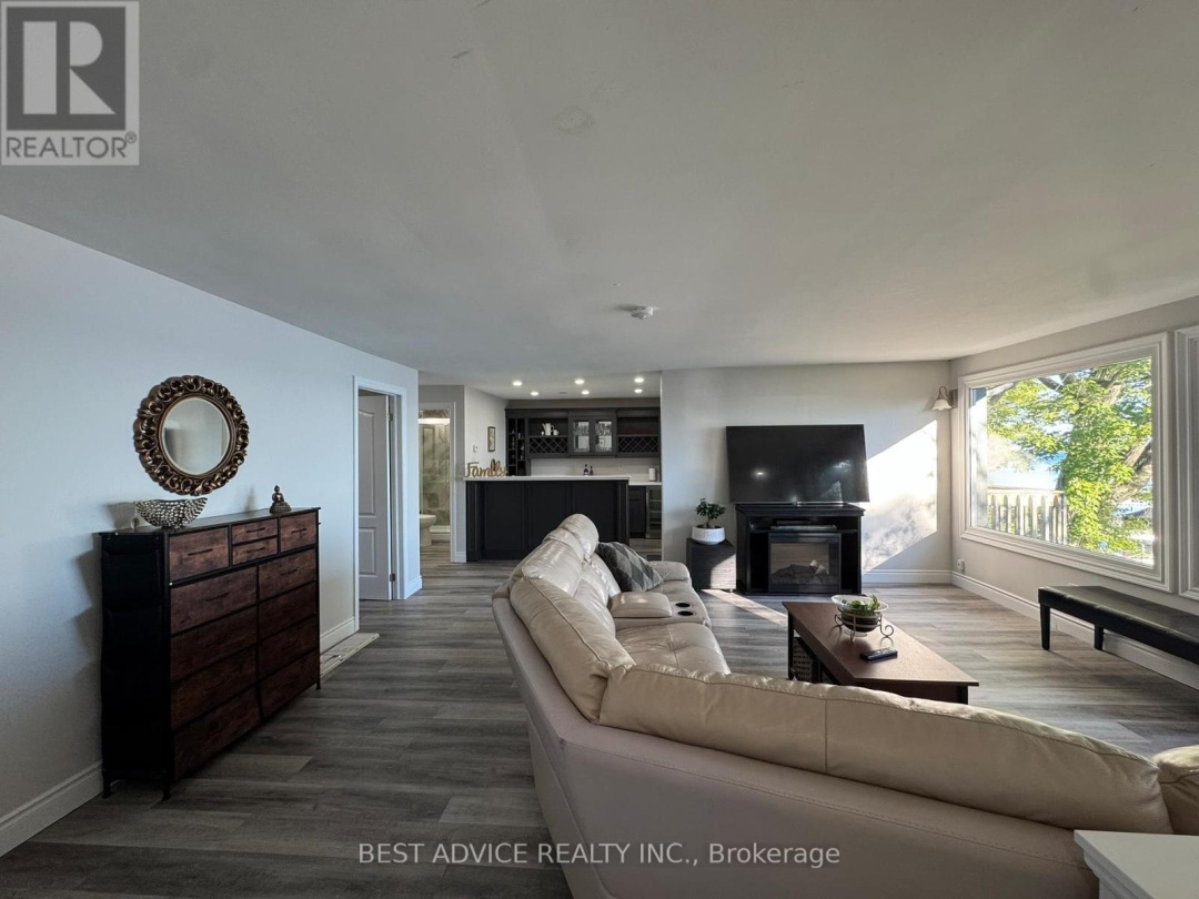 3794 MULEY POINT LANE, Lake Simcoe